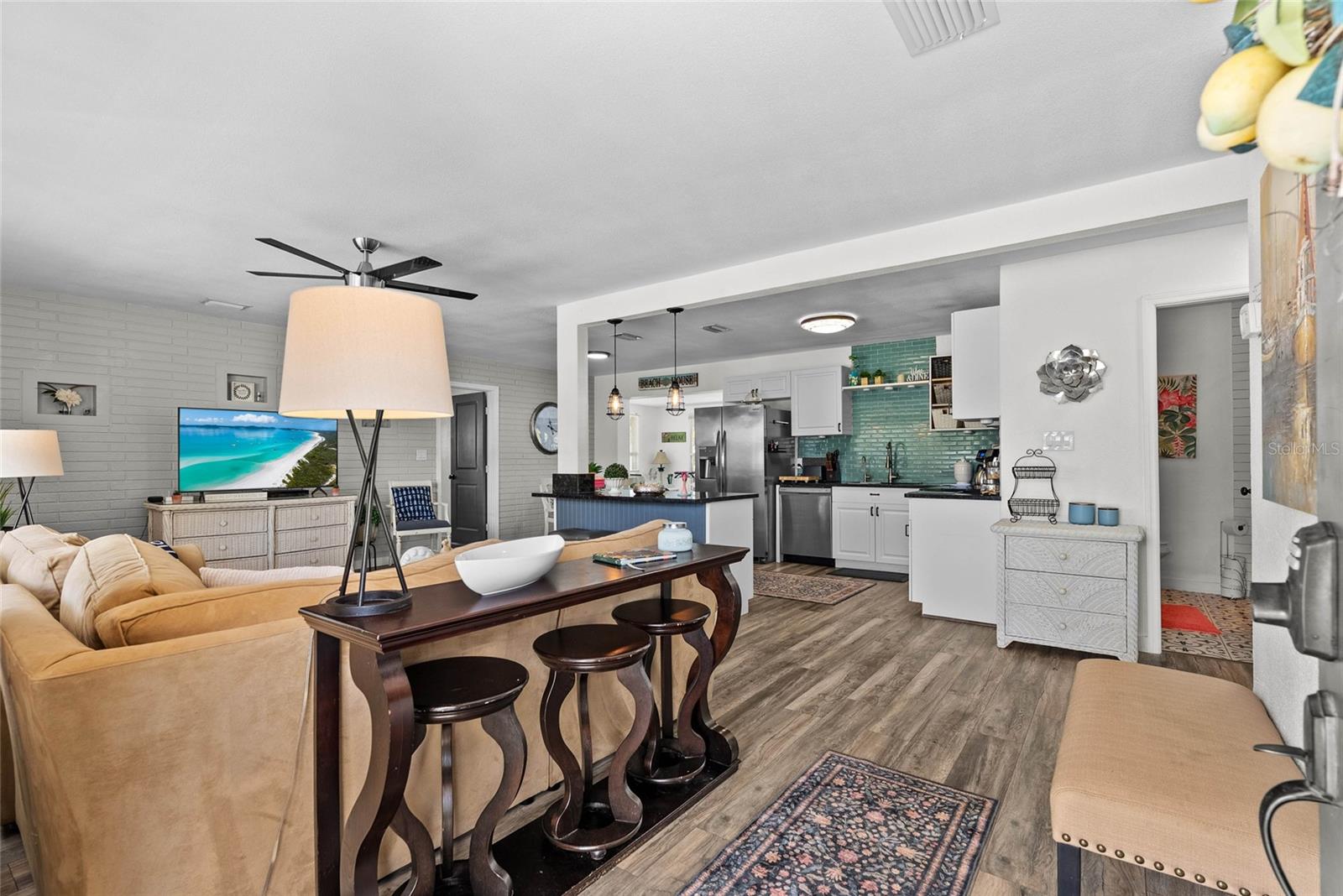 BAY RIDGE ESTATES 1ST ADD - Residential