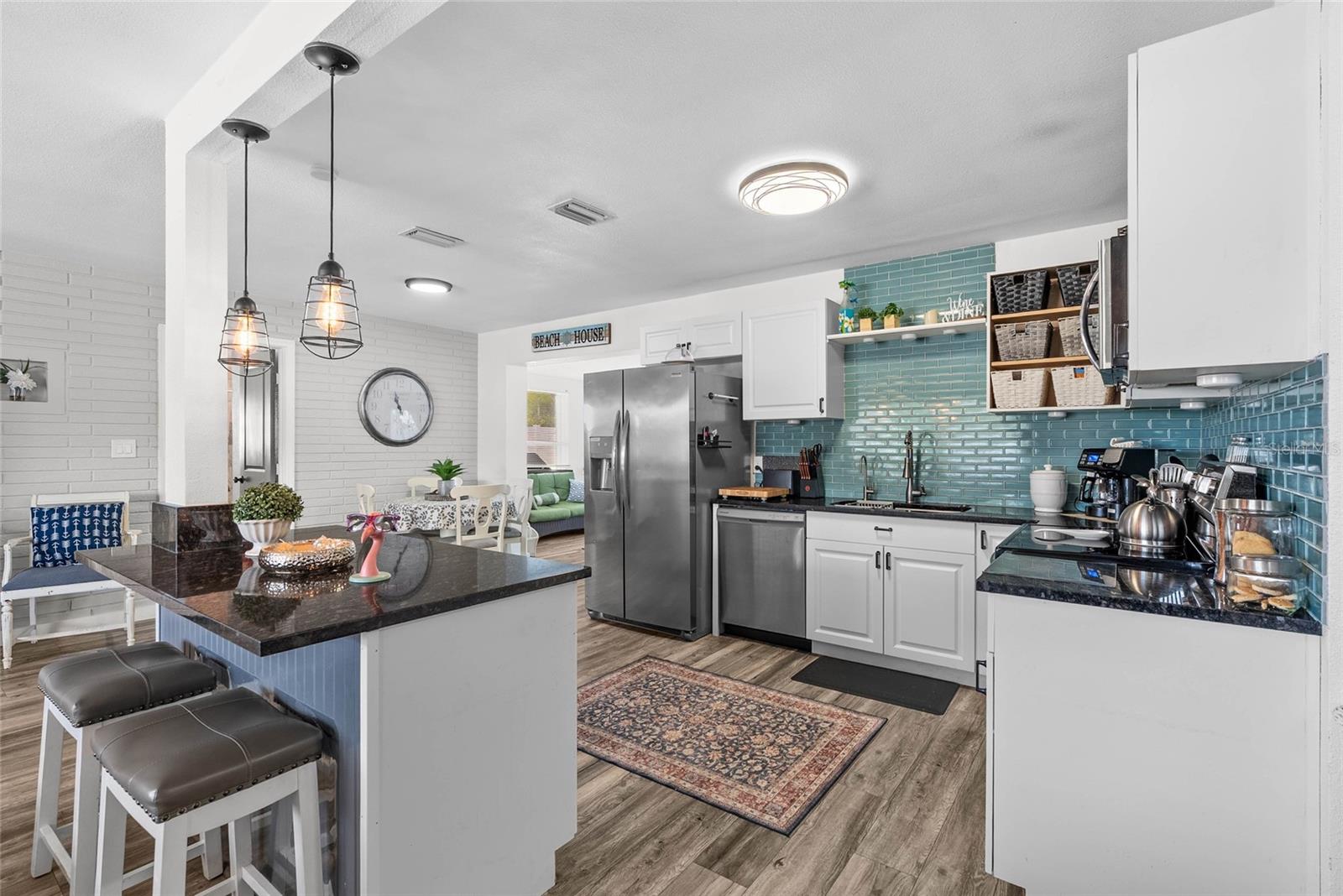 BAY RIDGE ESTATES 1ST ADD - Residential