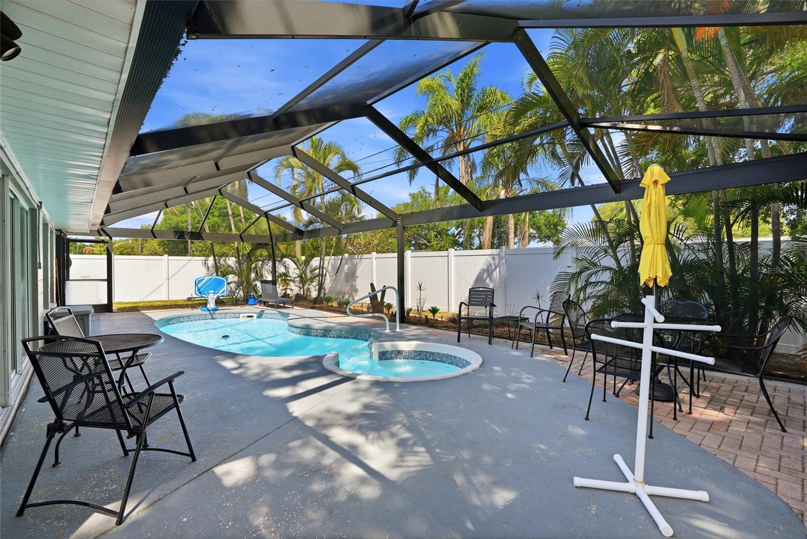 BAY RIDGE ESTATES 1ST ADD - Residential