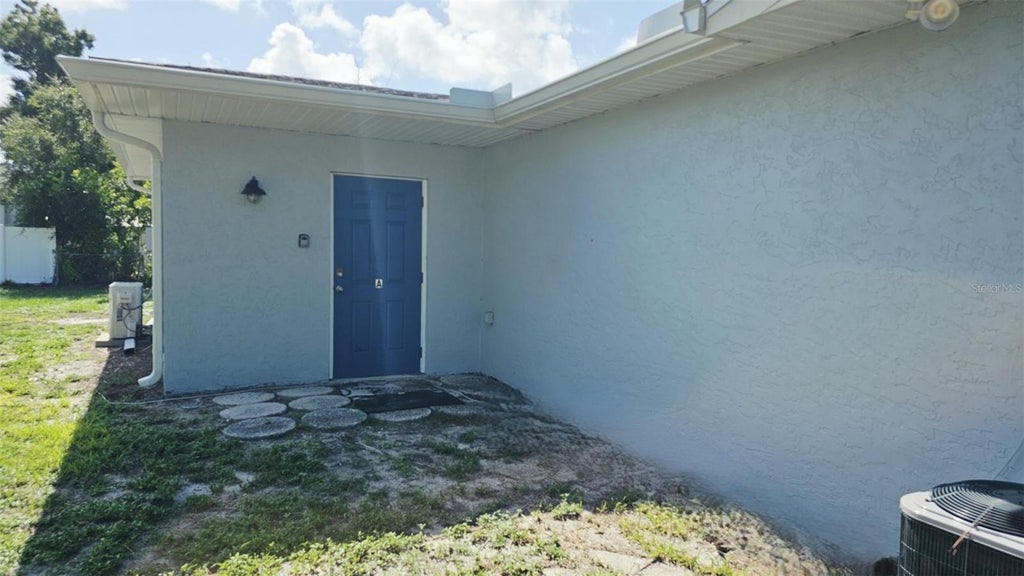 Photo of 865 Palm Avenue #A, Englewood, FL 34223 (MLS # S5154350)