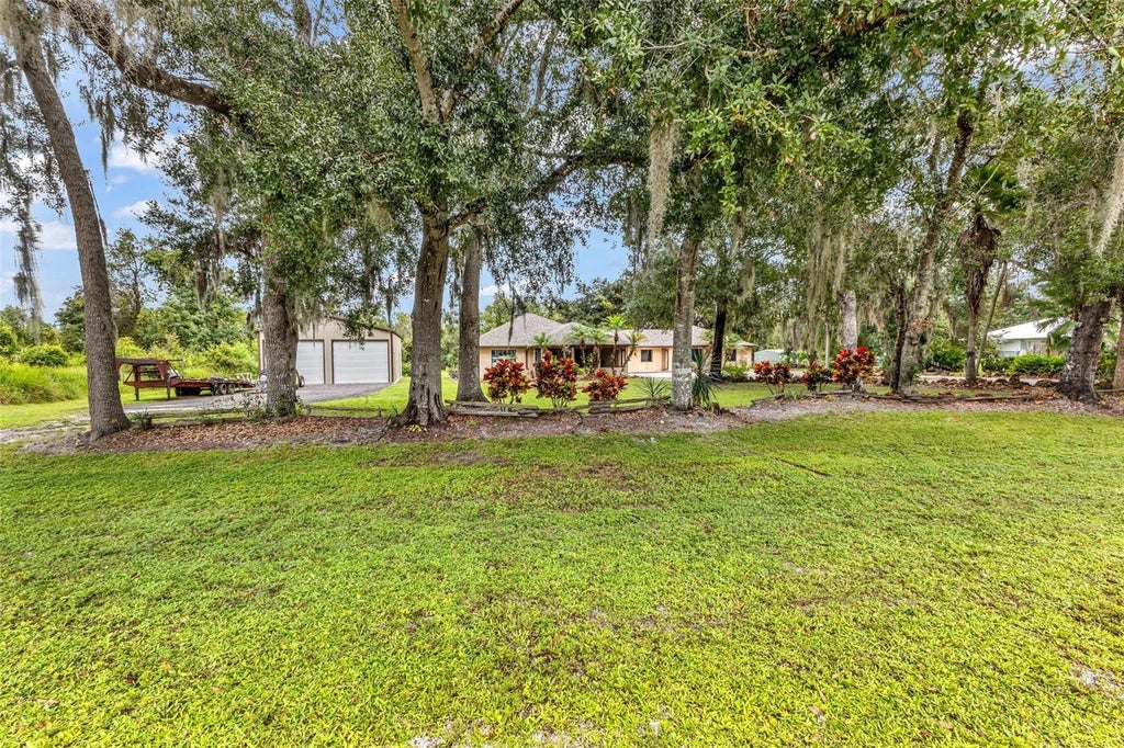 Photo of 2827 SE Creekwood Terrace, Arcadia, FL 34266 (MLS # C7531791)