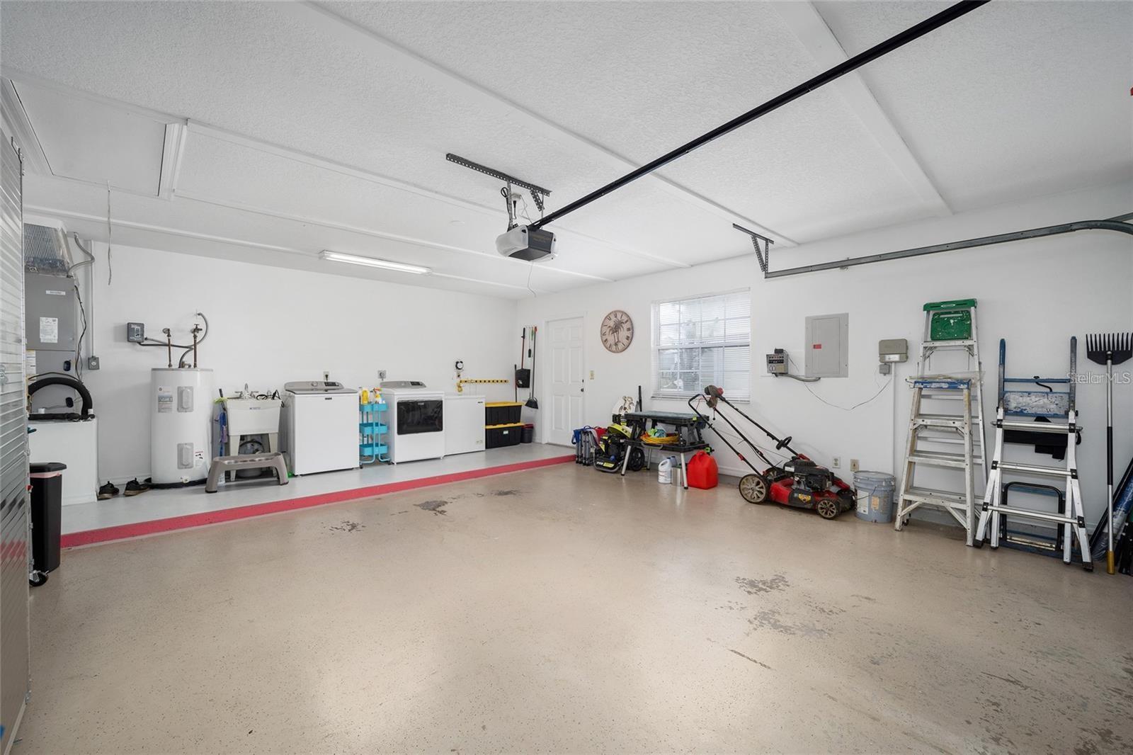 QUAIL MEADOWS - Residential