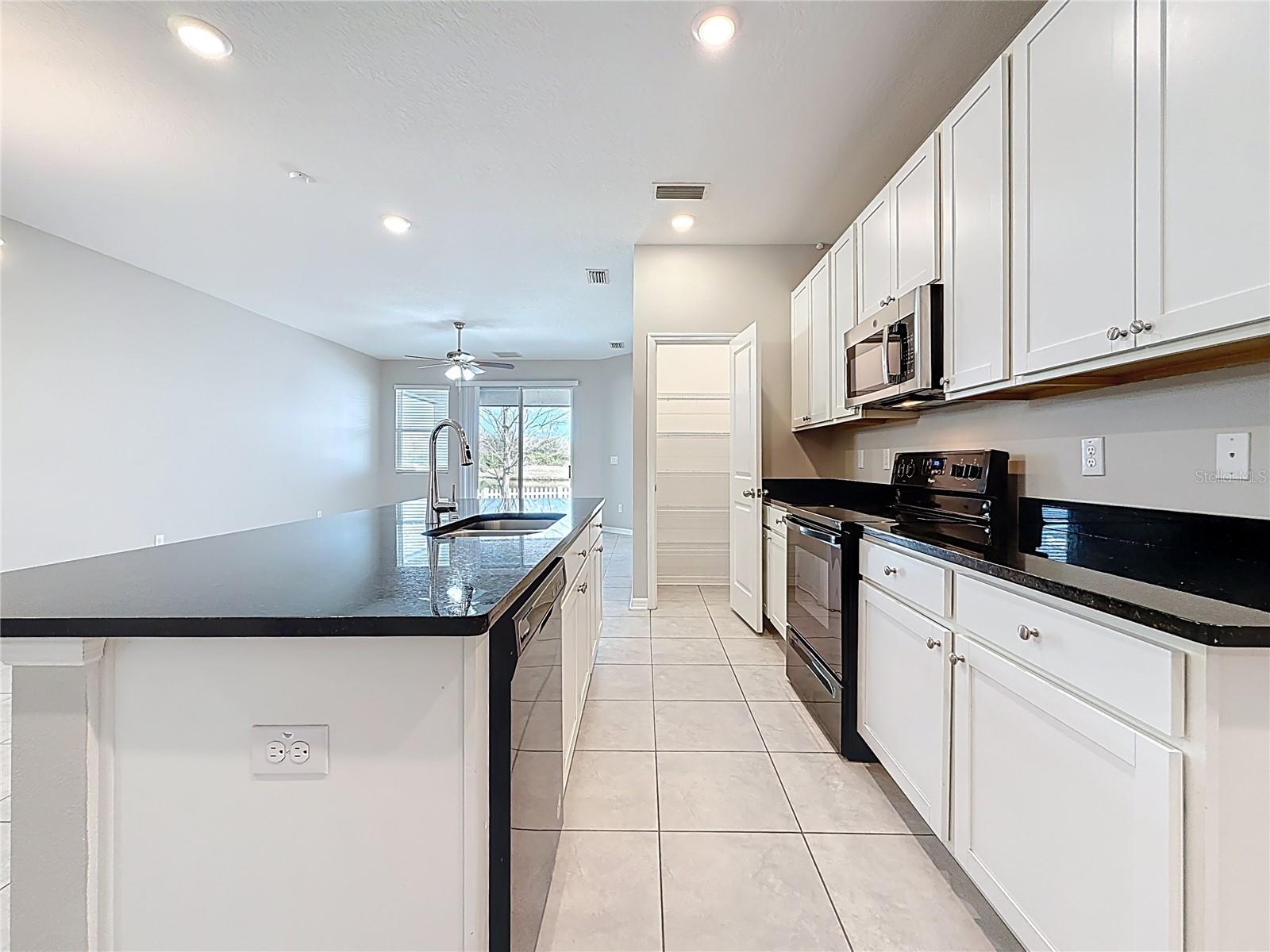 SOUTH FORK S & TR T - Residential