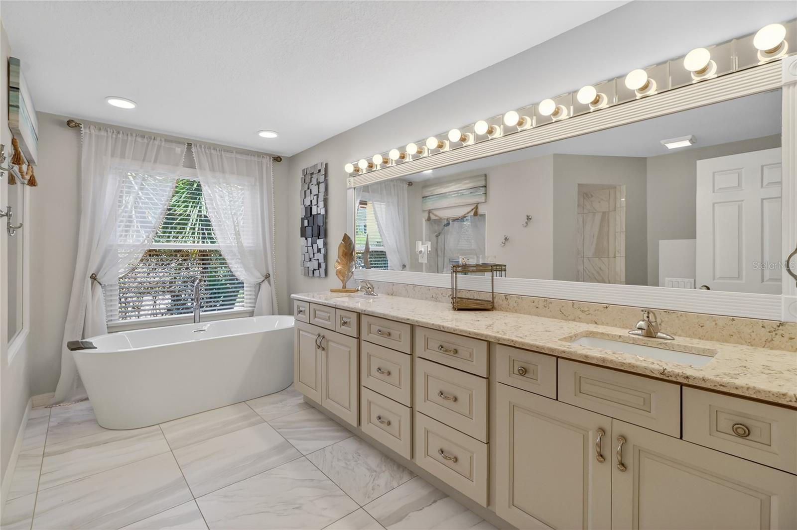 PIER POINT - Residential