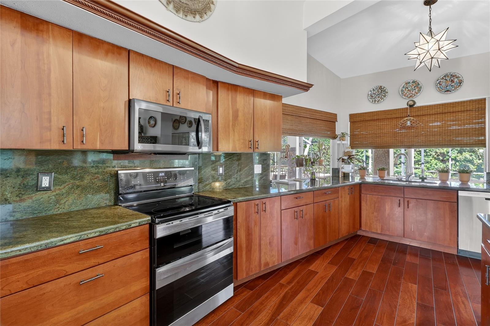 PIER POINT - Residential