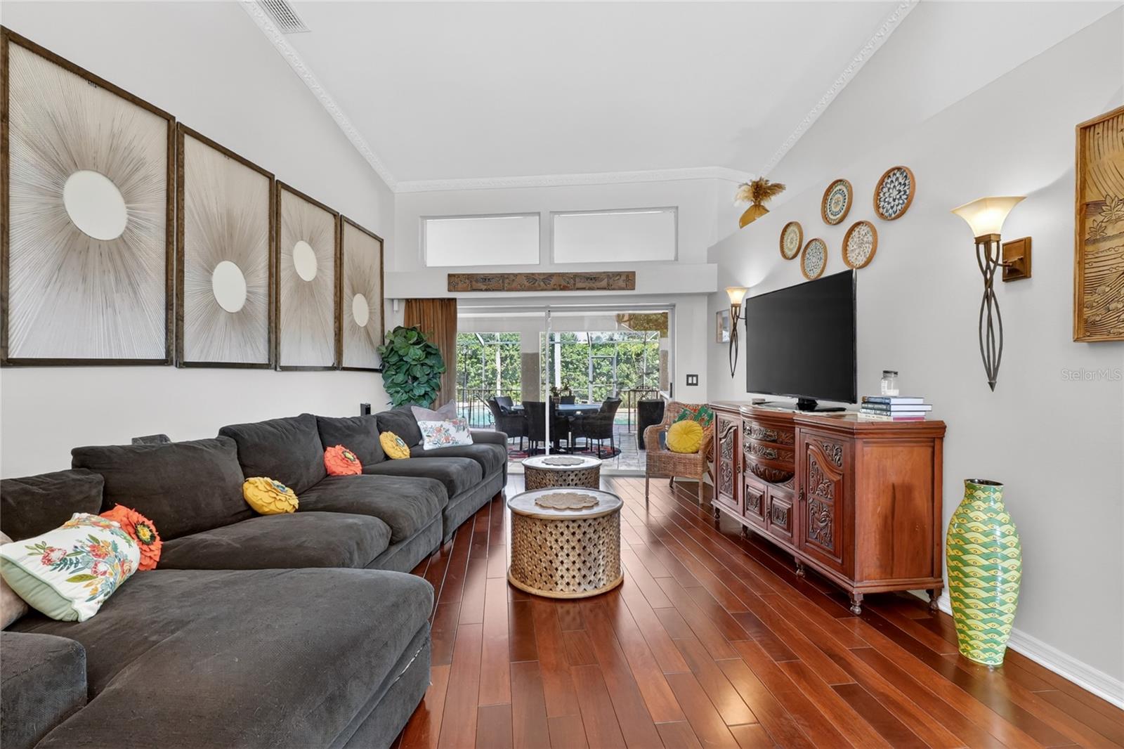 PIER POINT - Residential