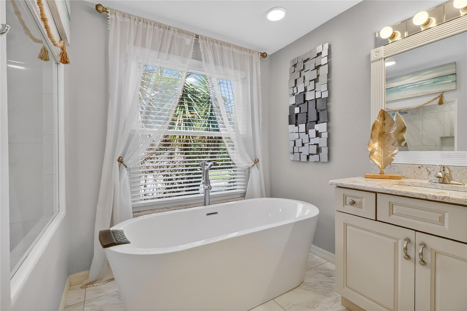 PIER POINT - Residential