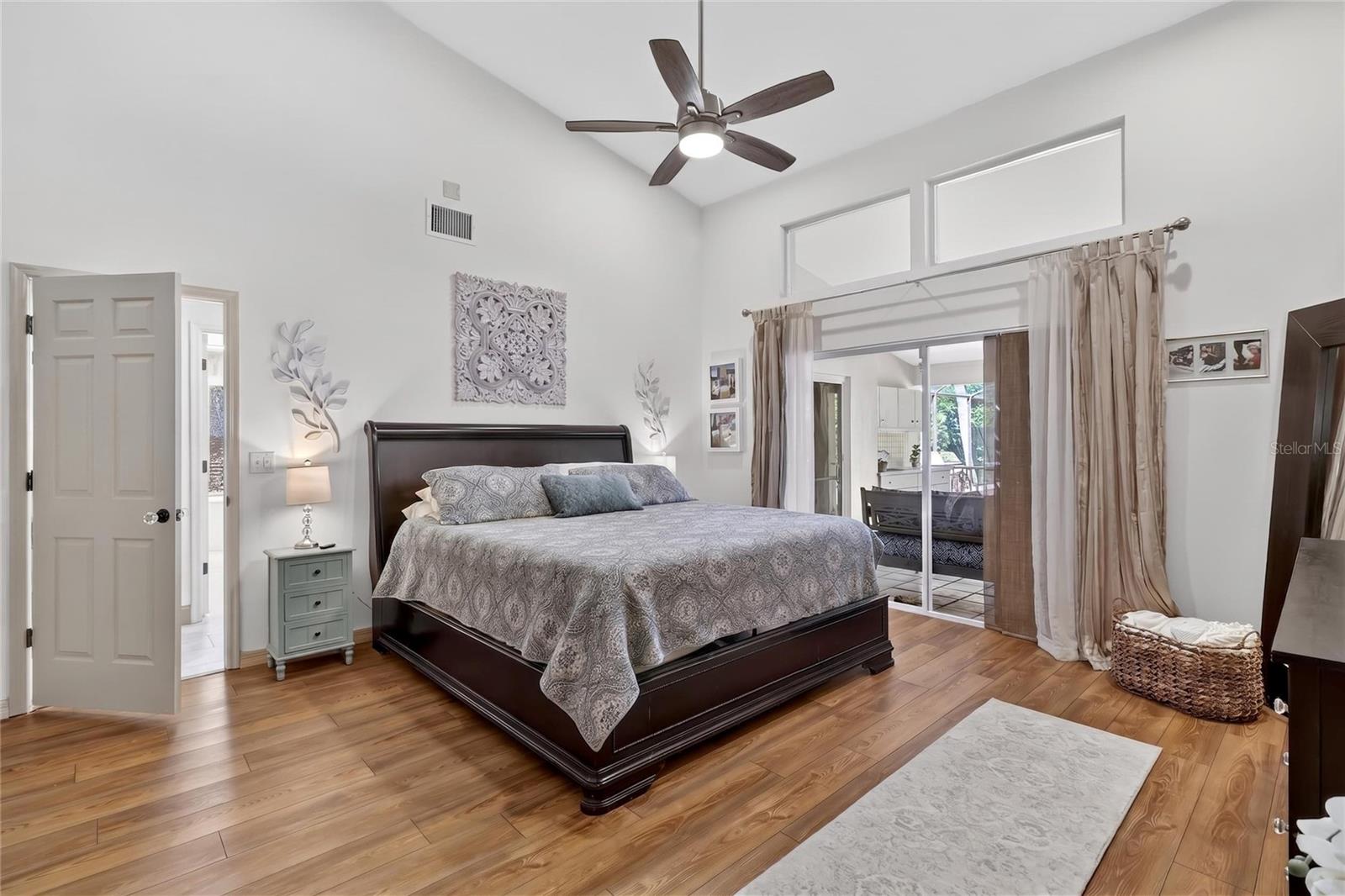 PIER POINT - Residential