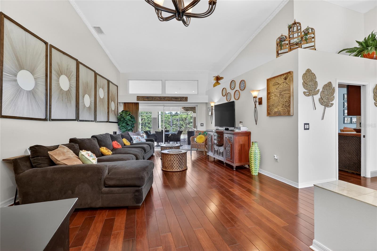 PIER POINT - Residential