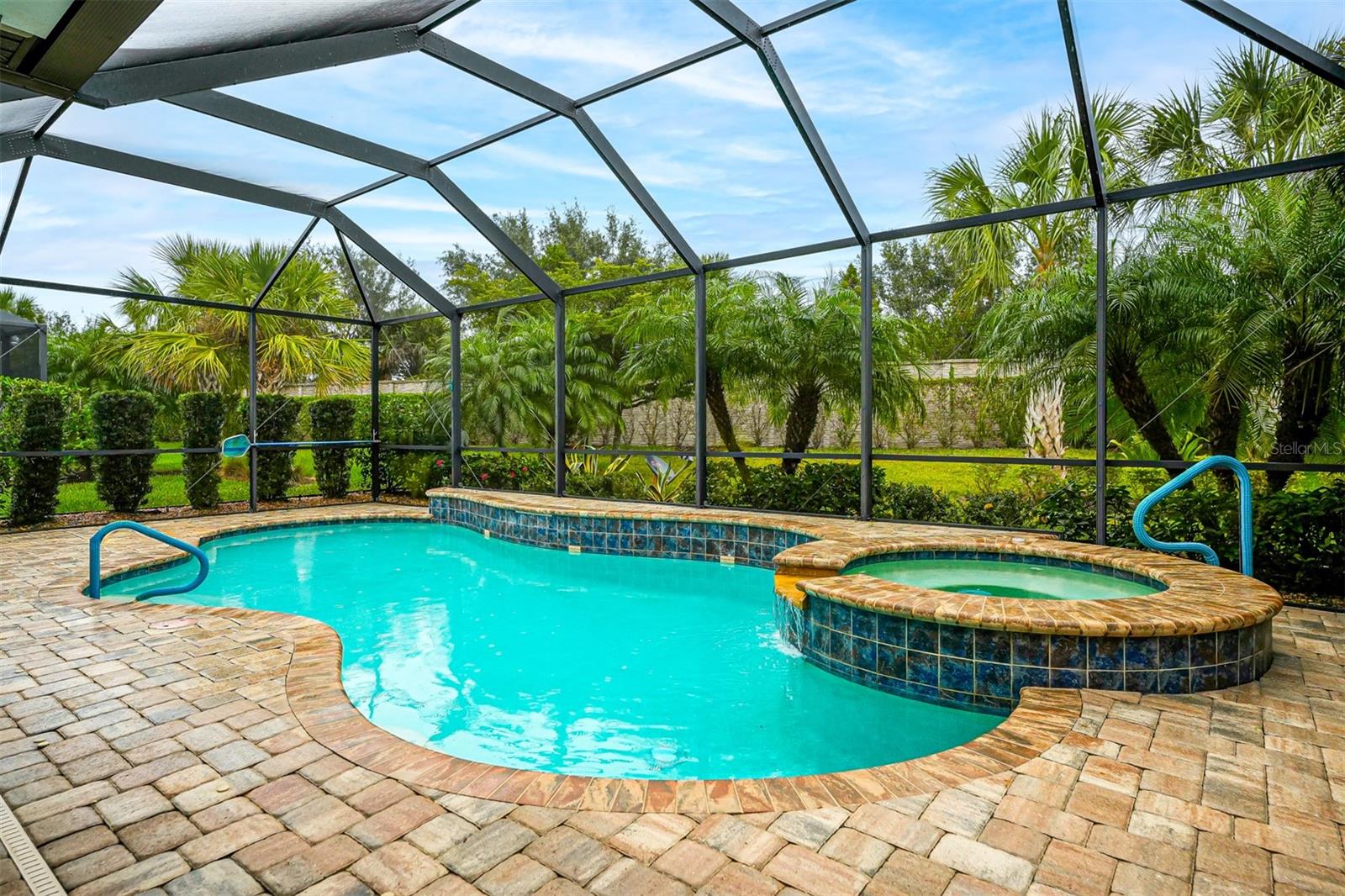 SANDHILL PRESERVE - Residential