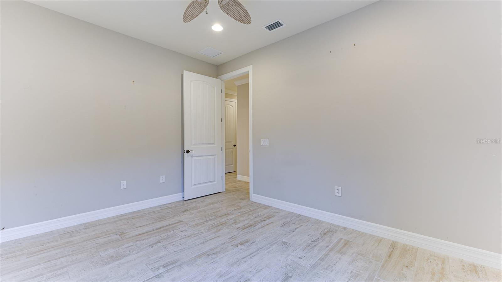 SANDHILL PRESERVE - Residential