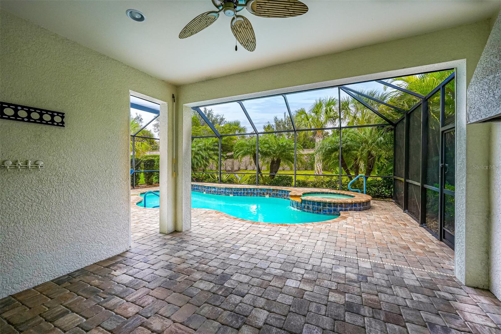 SANDHILL PRESERVE - Residential