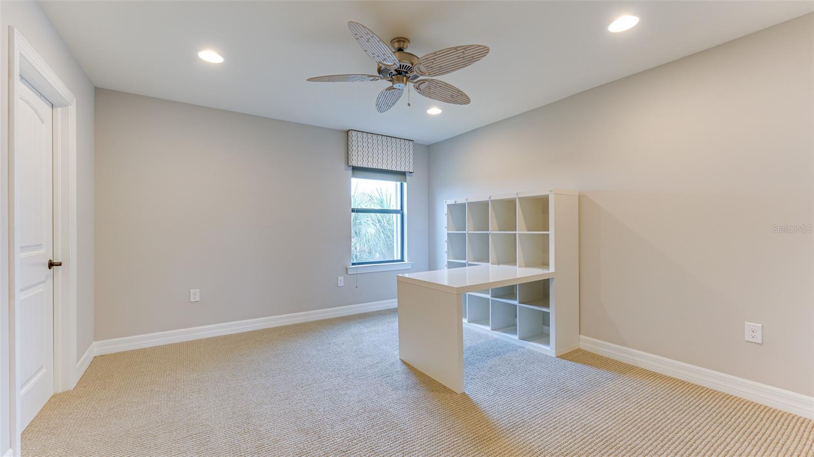 SANDHILL PRESERVE - Residential