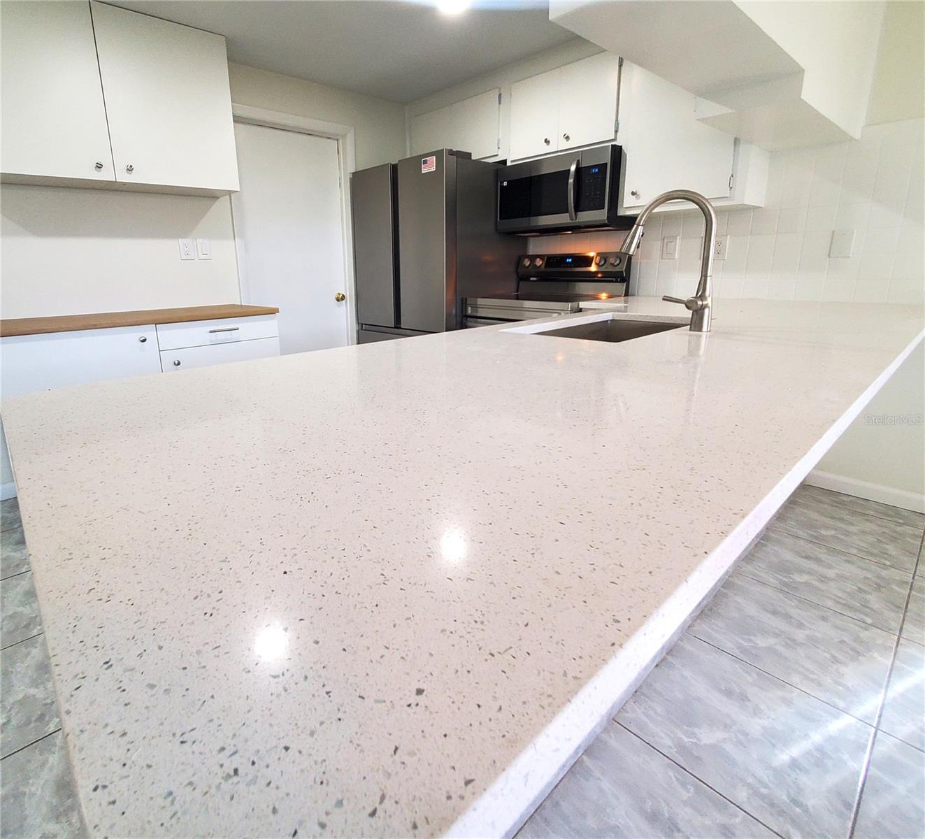 JASMINE LAKES - Residential