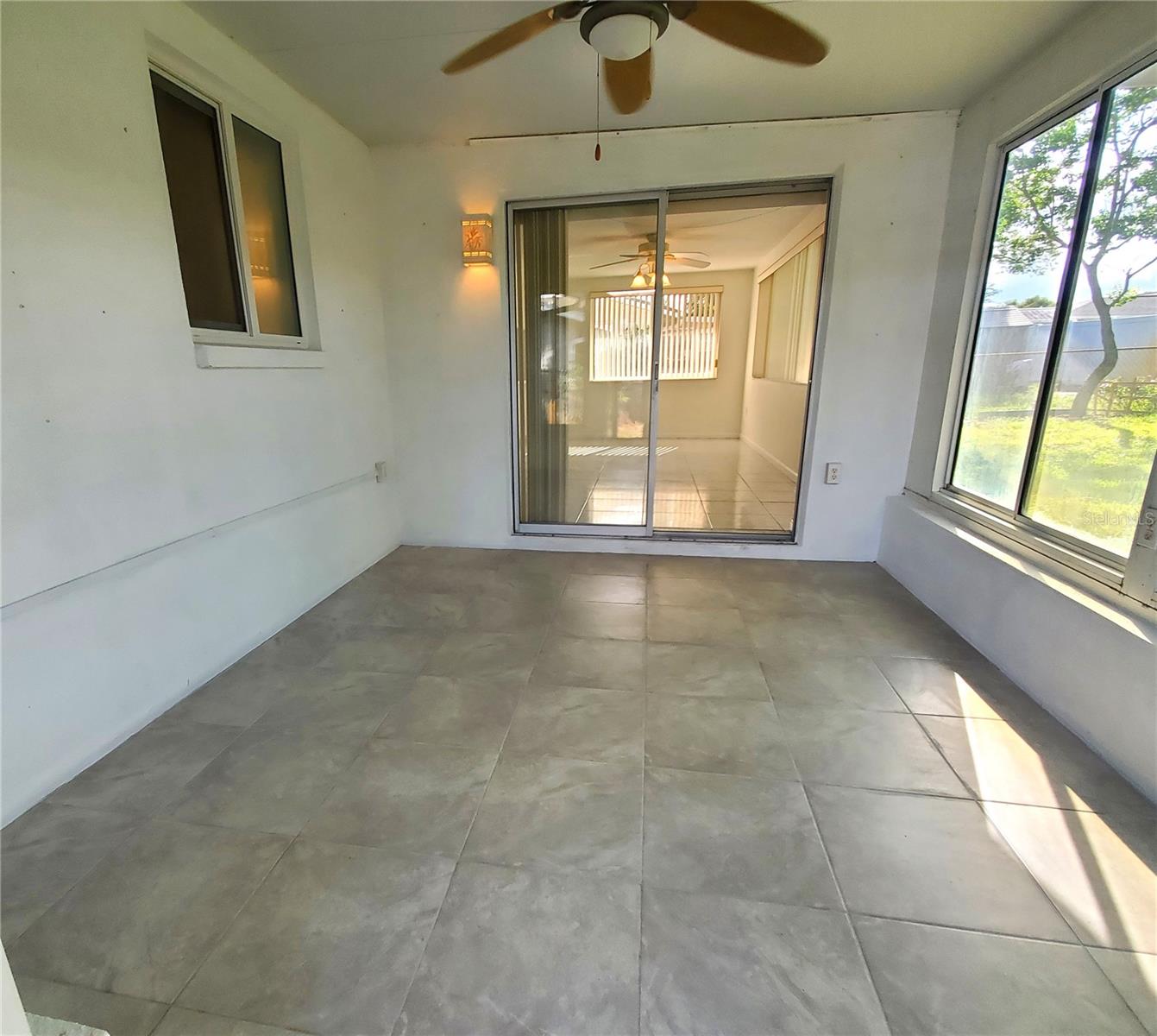 JASMINE LAKES - Residential