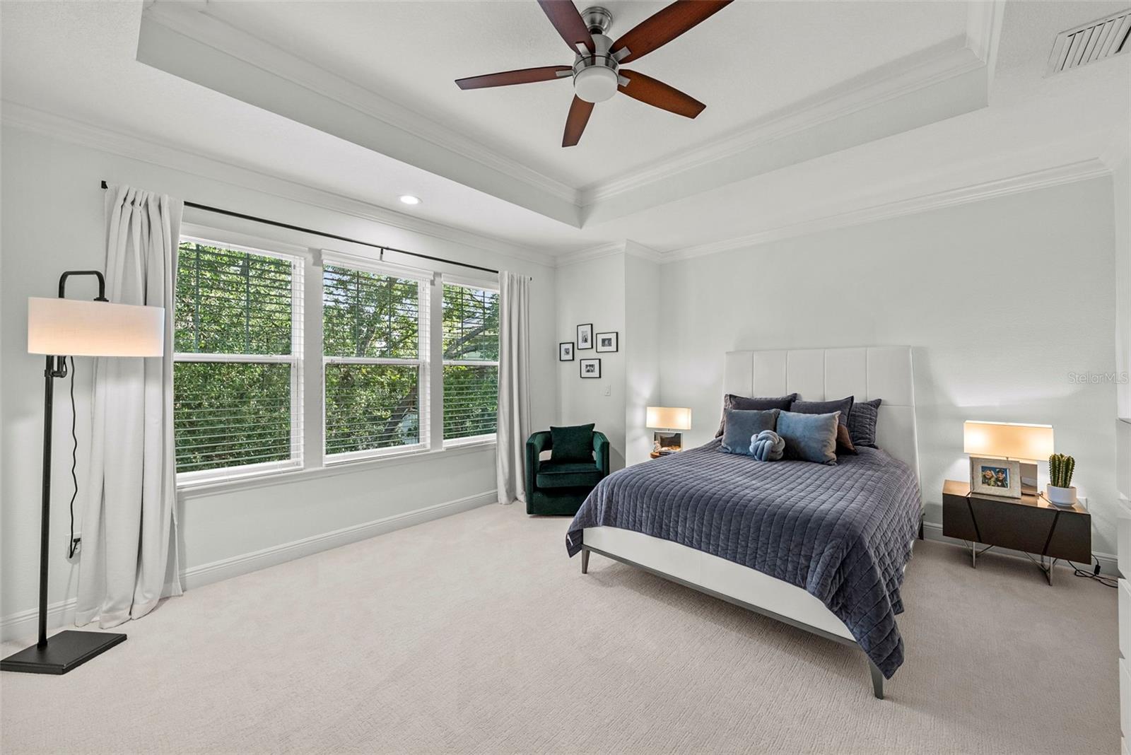 LINCOLN & HORATIO TWNHMS - Residential Lease