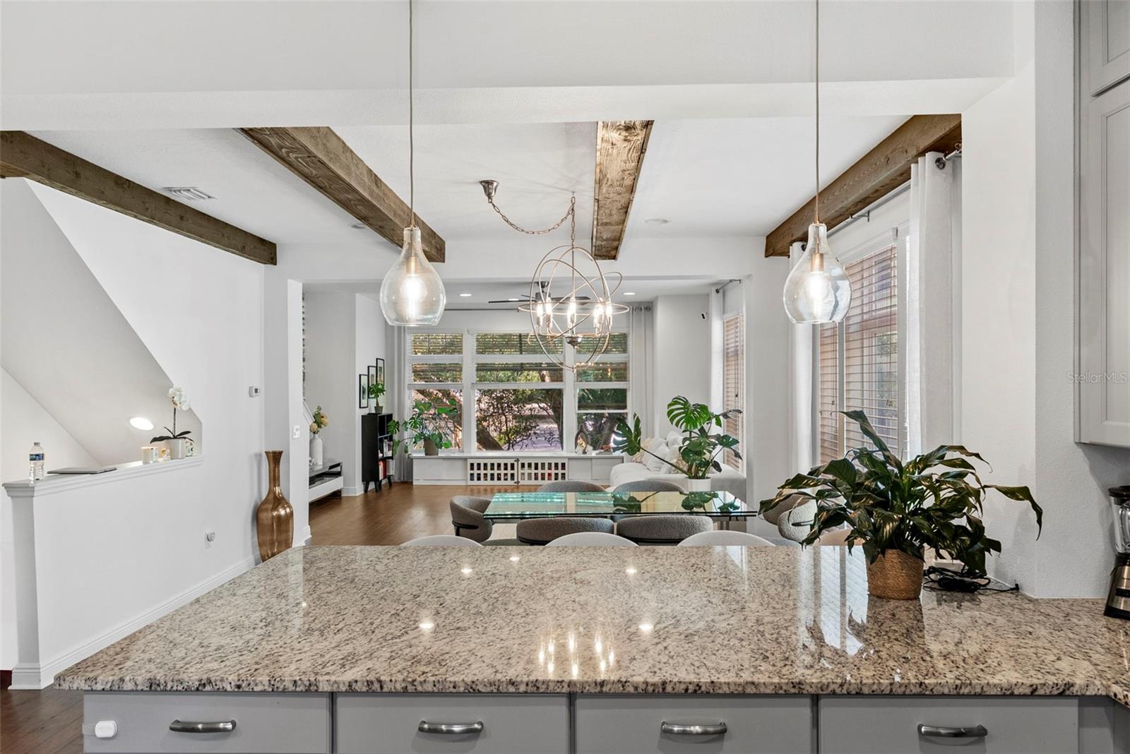 LINCOLN & HORATIO TWNHMS - Residential Lease