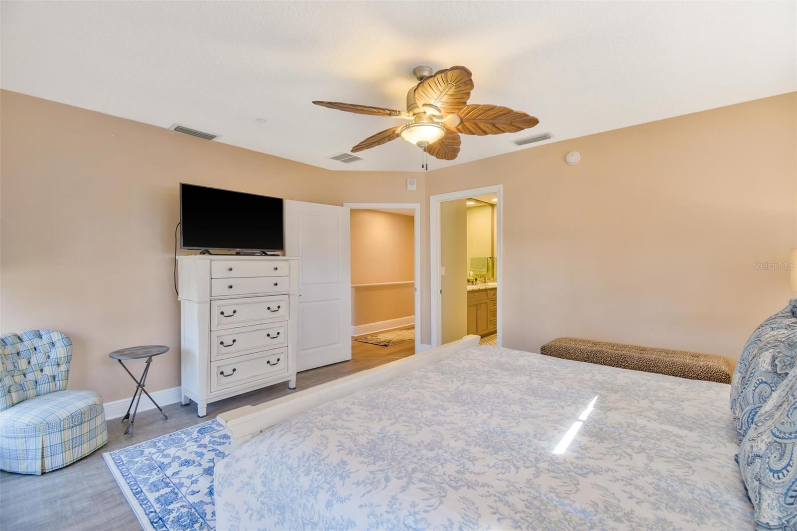 BELLE HARBOR CONDO - Residential