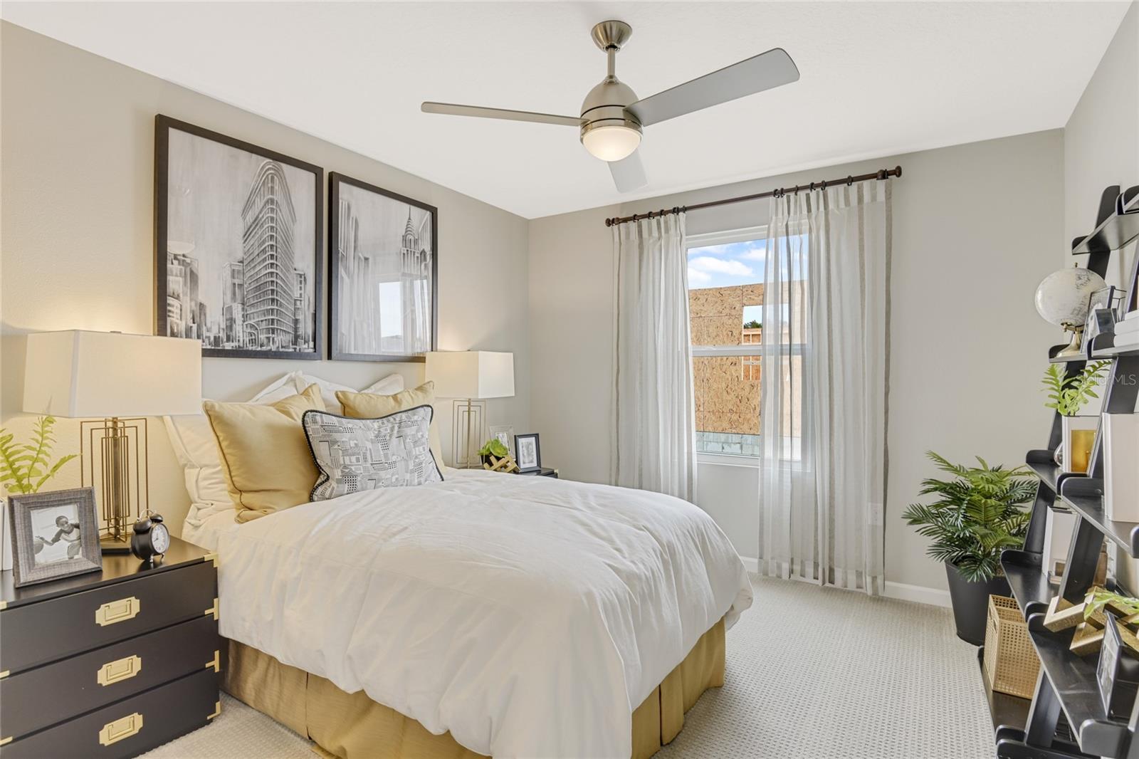 SEASONS AT MAGNOLIA POINTE - Residential