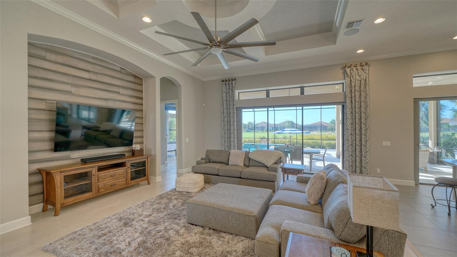 ESPLANADE PH V SUBPHASES A, B, C, D, E&F - Residential Lease