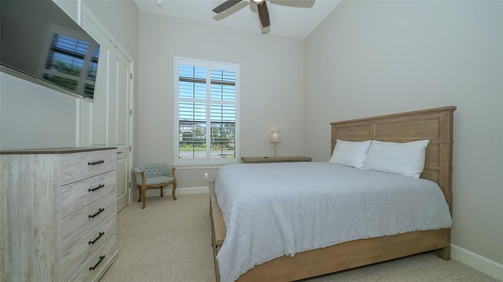 ESPLANADE PH V SUBPHASES A, B, C, D, E&F - Residential Lease