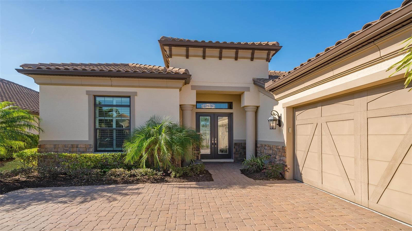 ESPLANADE PH V SUBPHASES A, B, C, D, E&F - Residential Lease