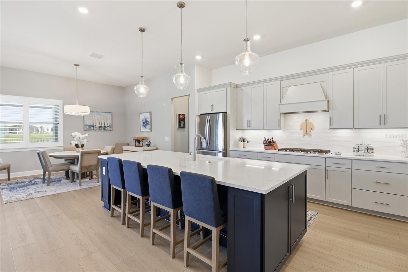 DEL WEBB-CATALINA/LKWOOD RANCH - Residential