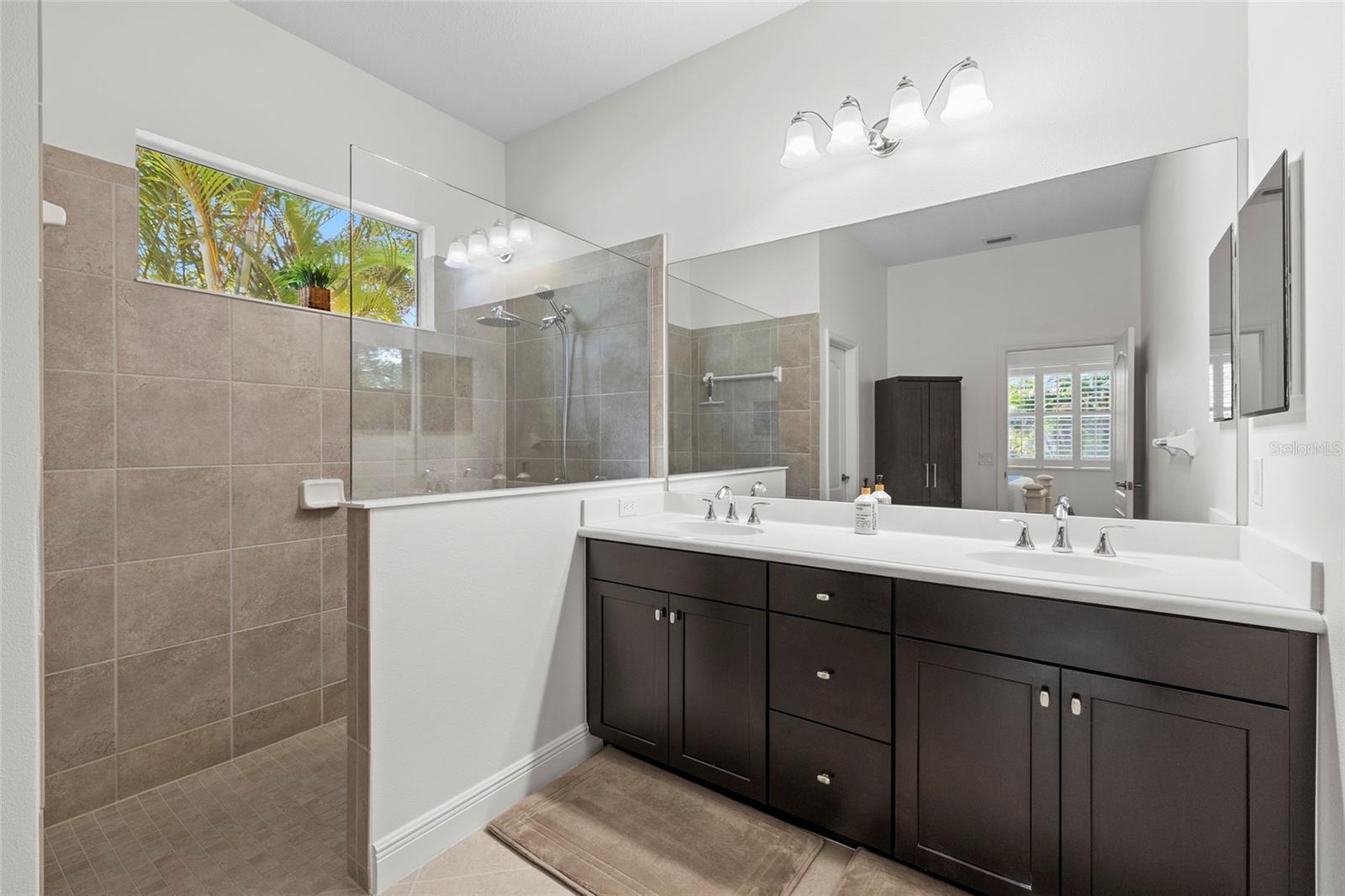 CENTRAL PARK SUBPHASE E-1C - Residential