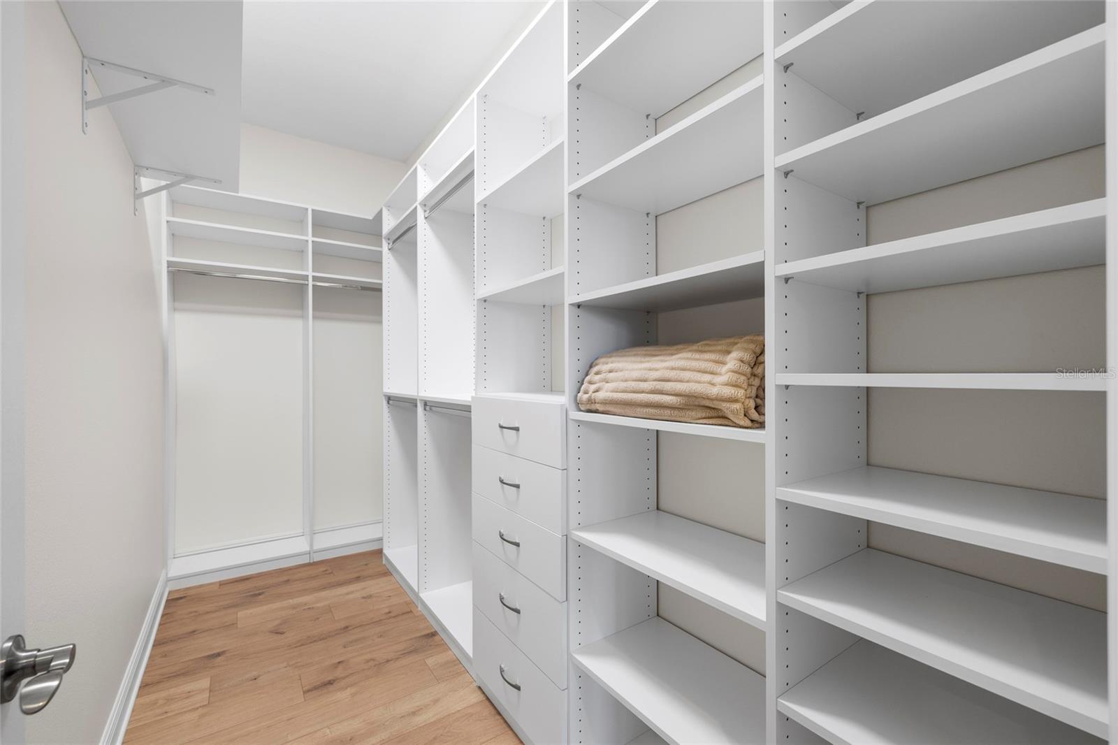 CENTRAL PARK SUBPHASE E-1C - Residential