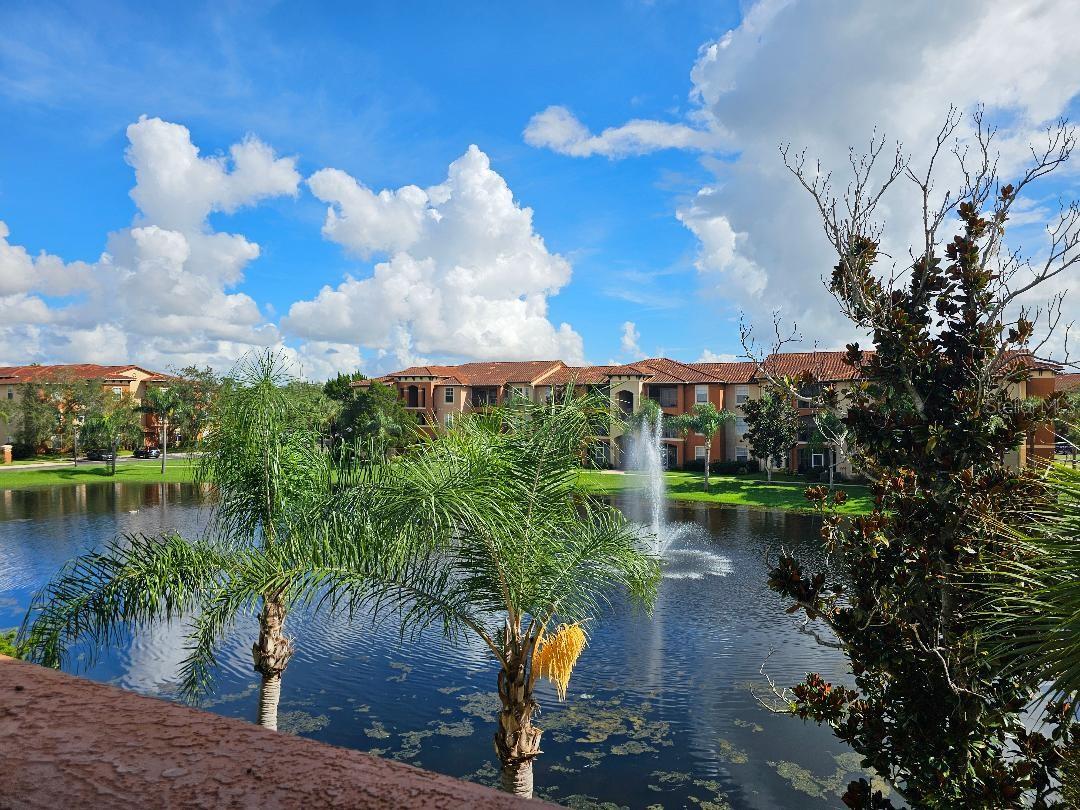 5572 METROWEST BOULEVARD 312