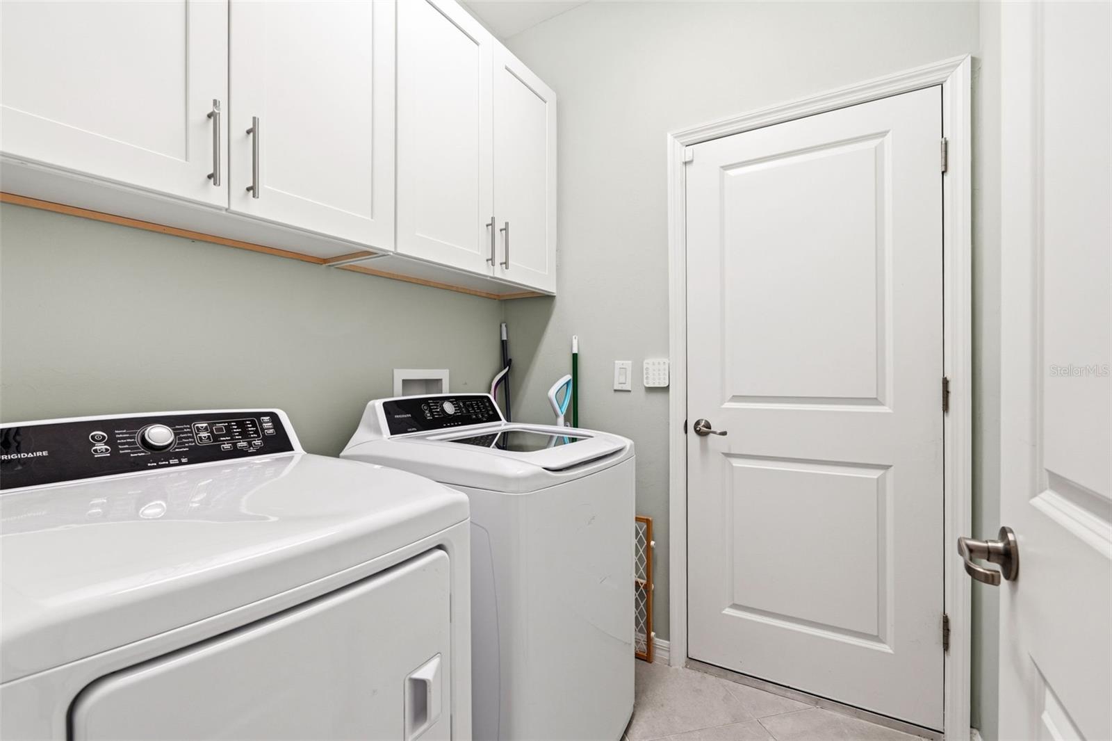 BISCAYNE LNDG NORTH - Residential