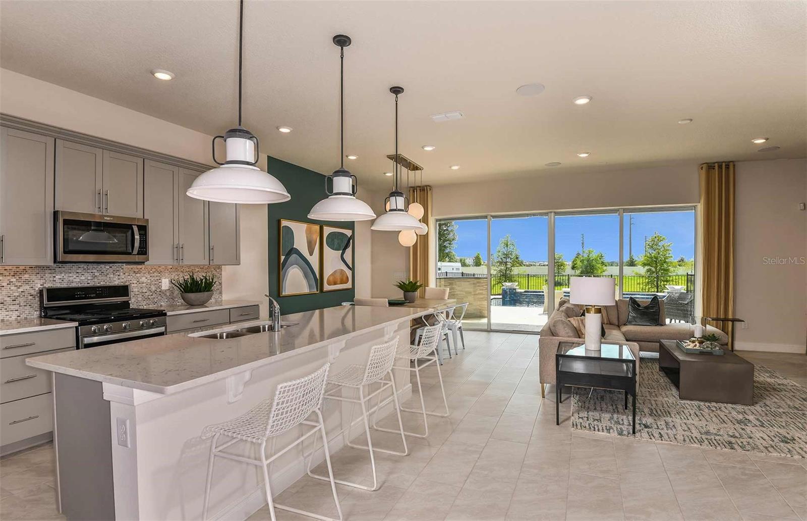 TOHOQUA - Residential