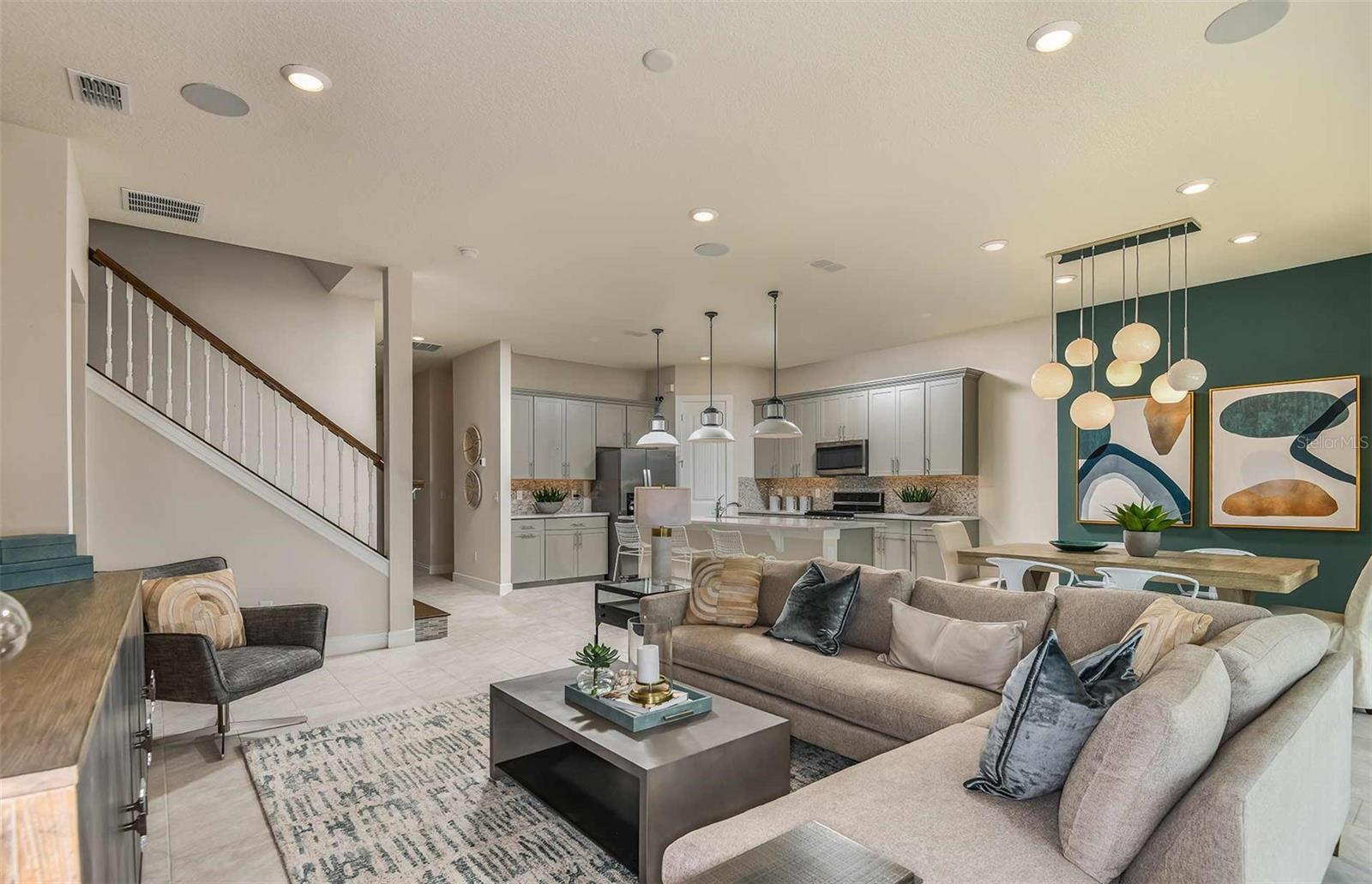 TOHOQUA - Residential