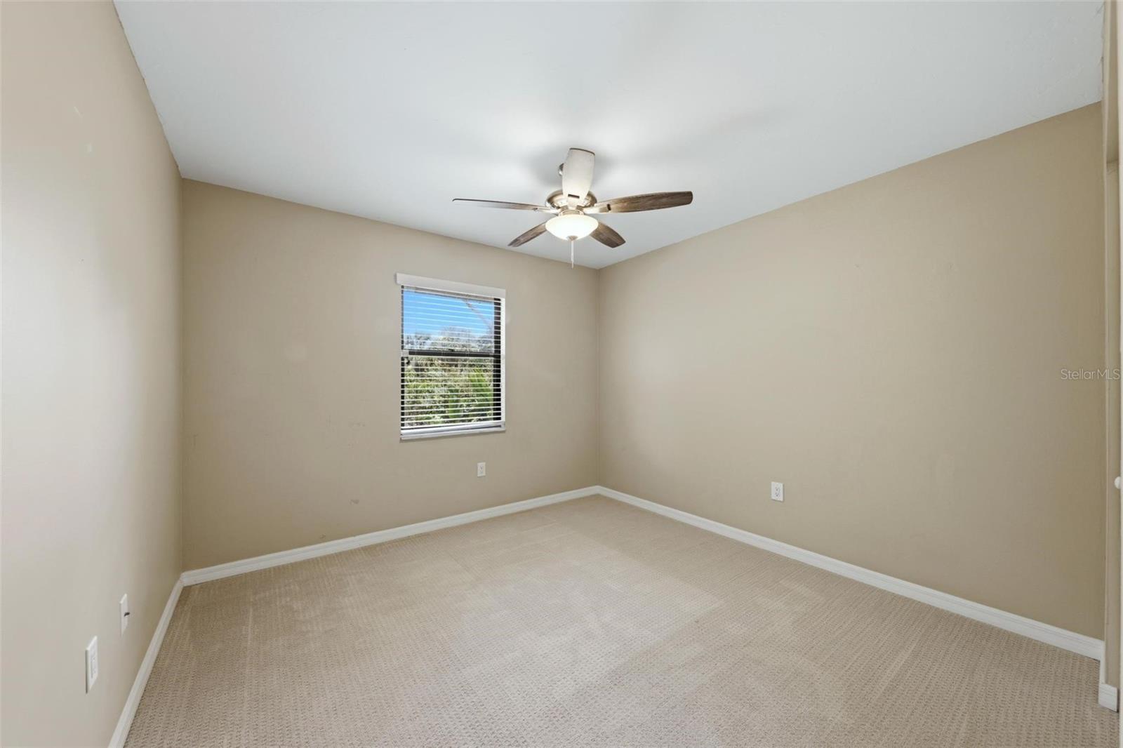 FIVE LAKES 1 & 1C - Residential