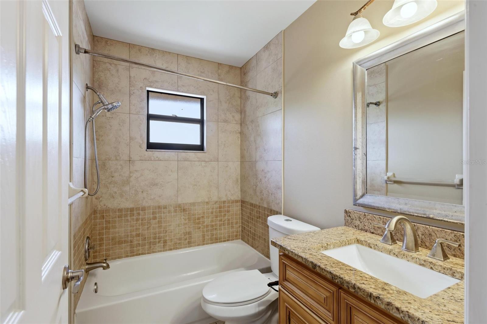 FIVE LAKES 1 & 1C - Residential