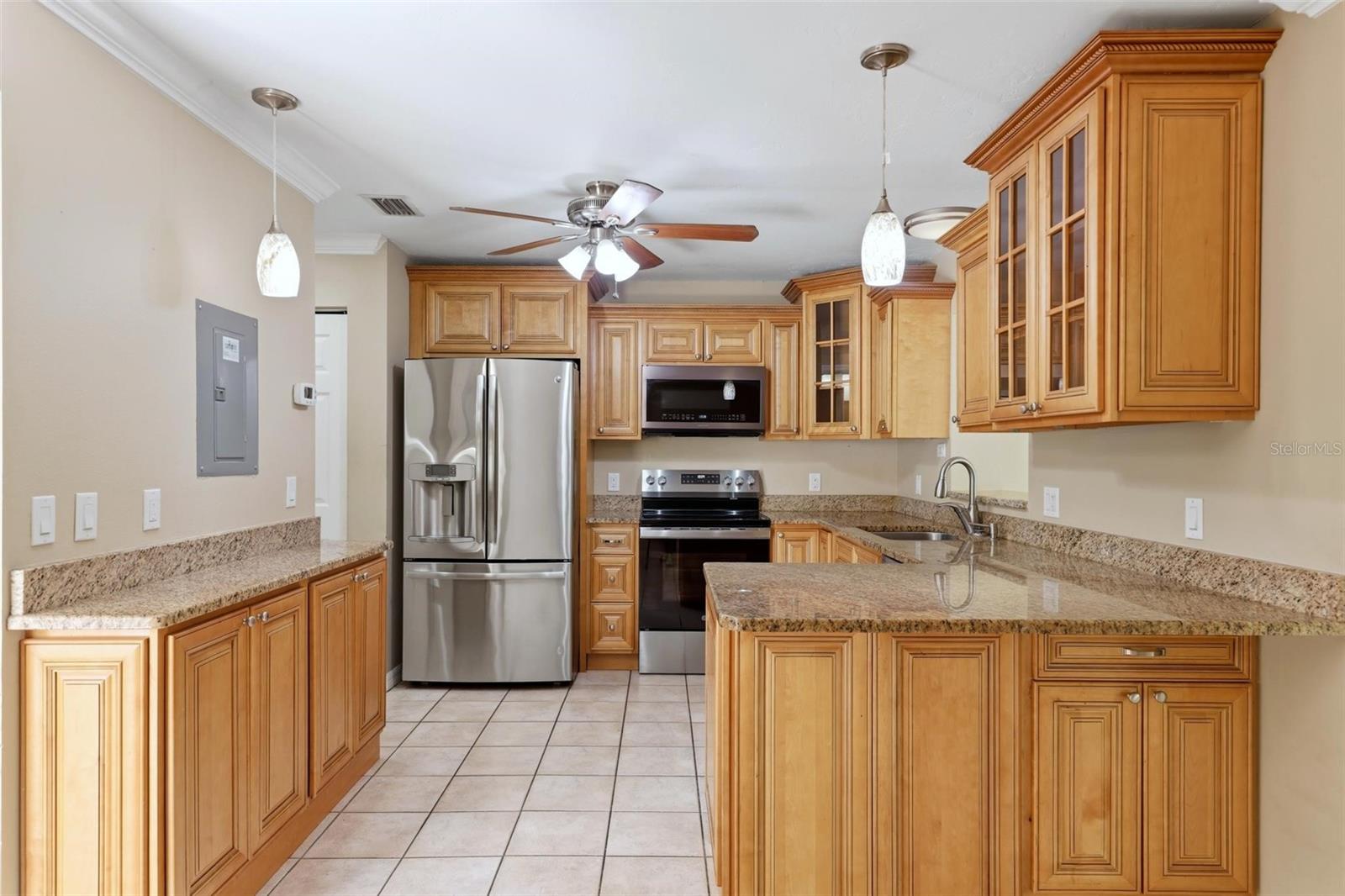 FIVE LAKES 1 & 1C - Residential