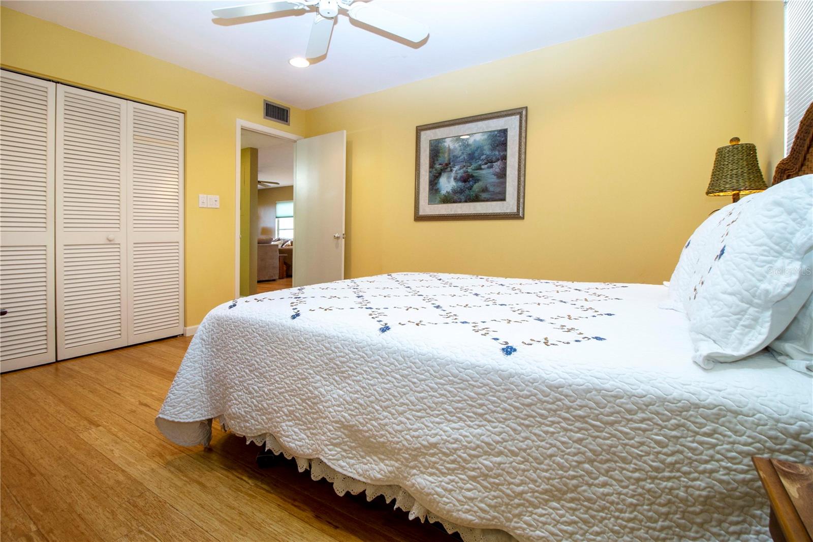 BAY TREE CLUB - Residential Lease