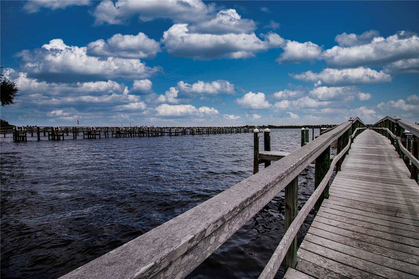 BAY TREE CLUB - Residential Lease