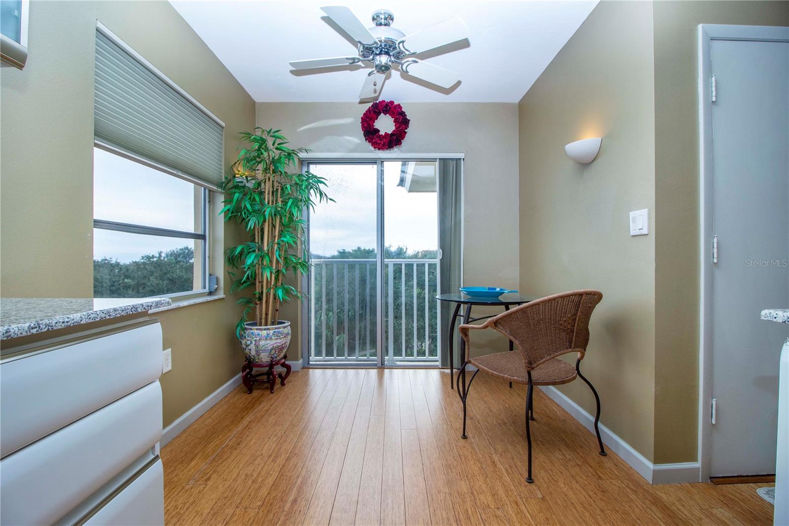 BAY TREE CLUB - Residential Lease