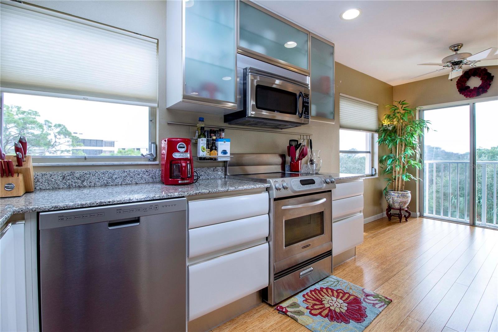 BAY TREE CLUB - Residential Lease
