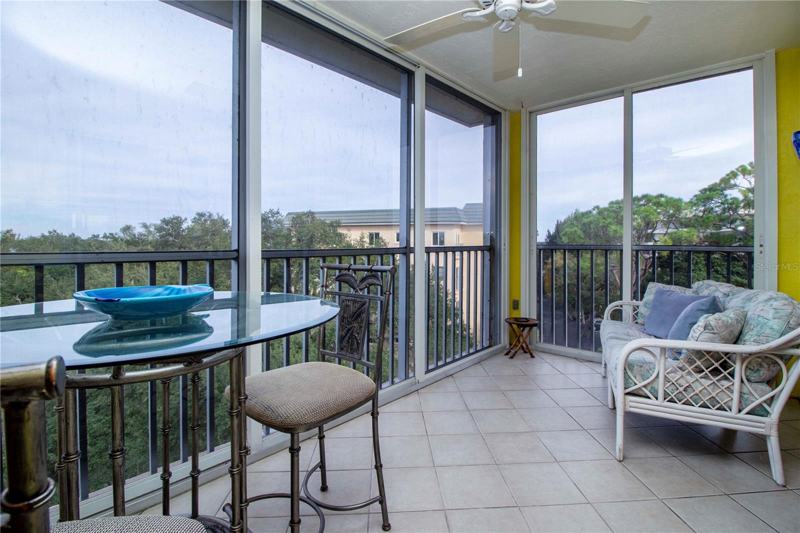 BAY TREE CLUB - Residential Lease