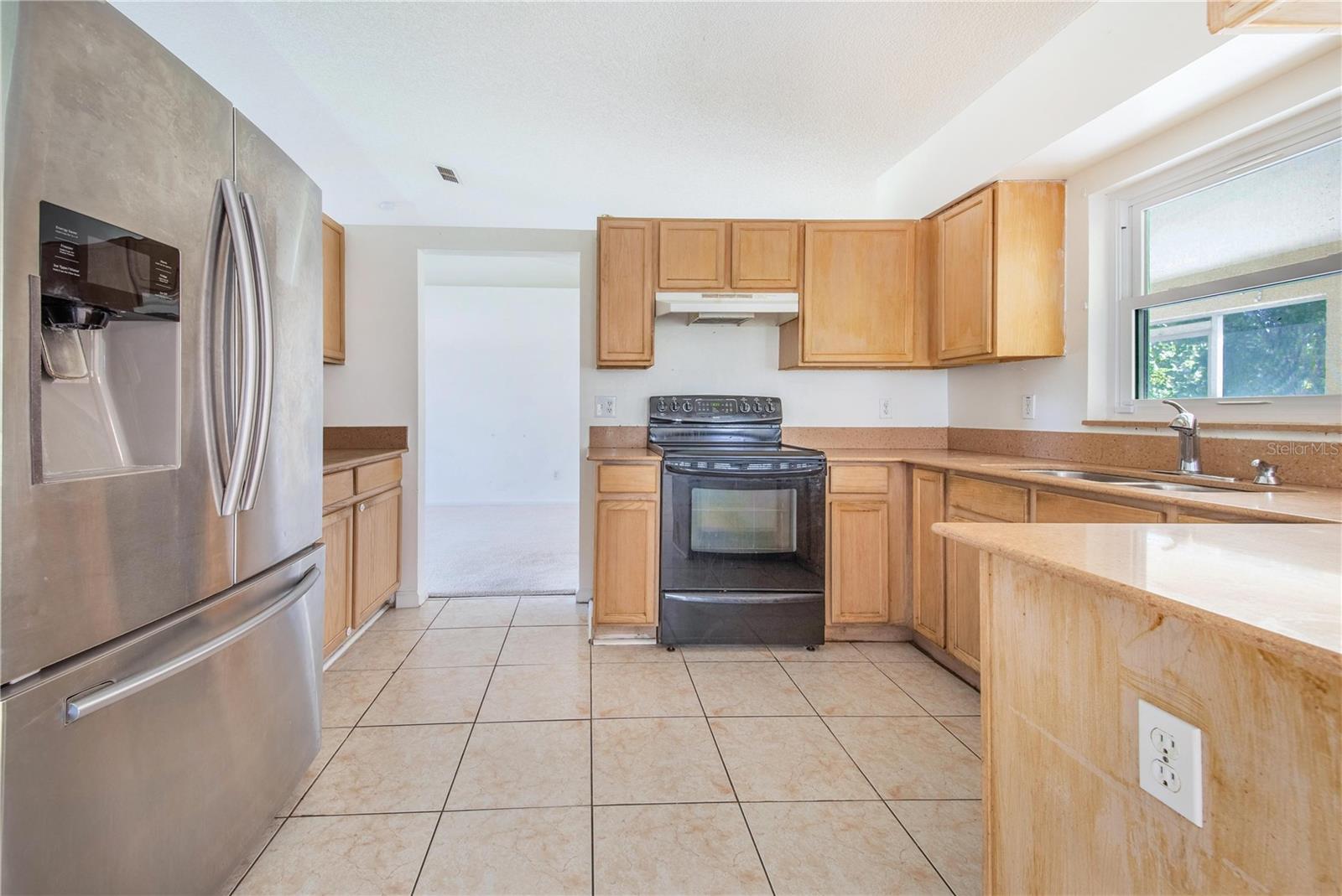 REGENCY POINTE - Residential