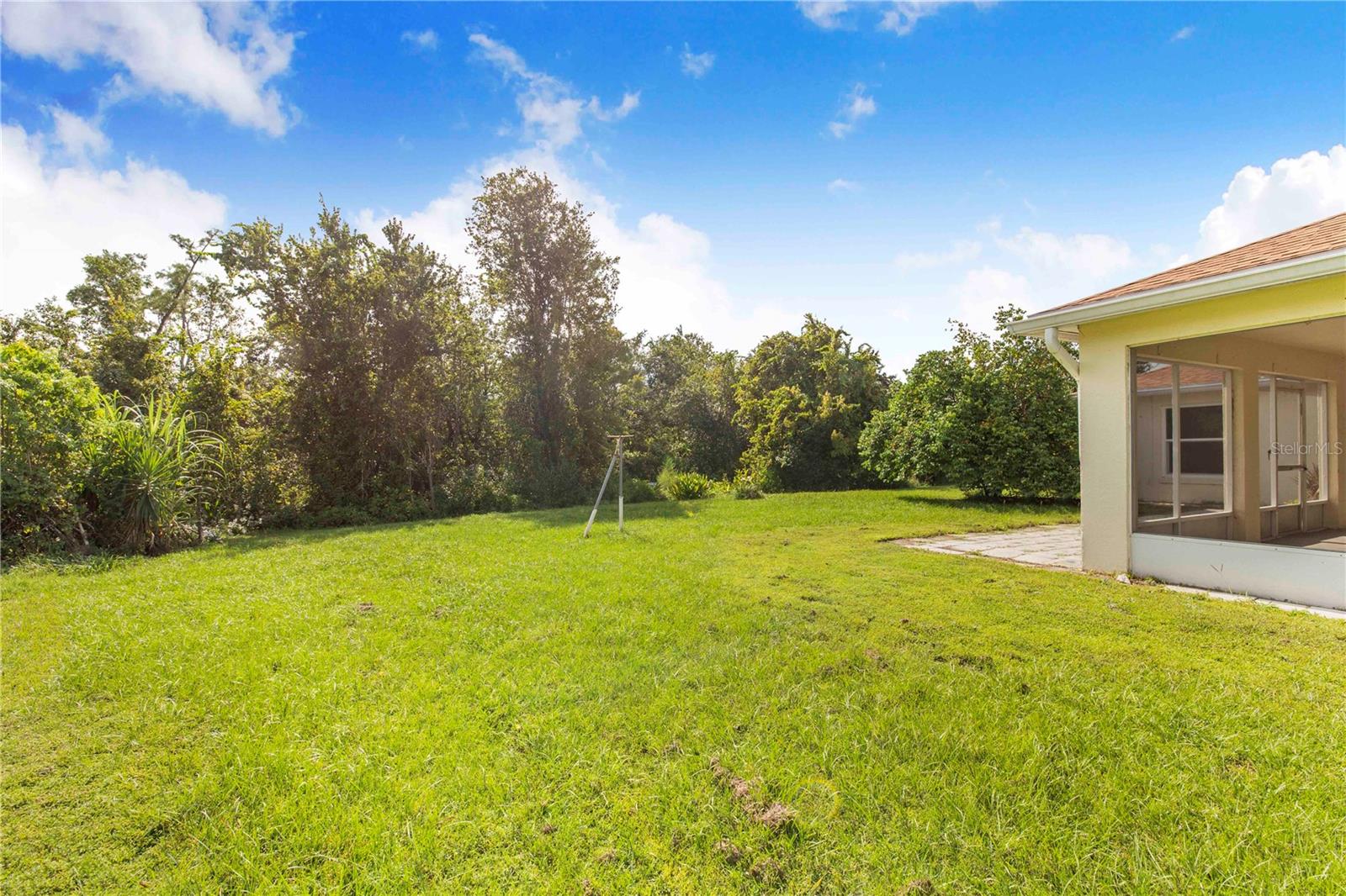 REGENCY POINTE - Residential