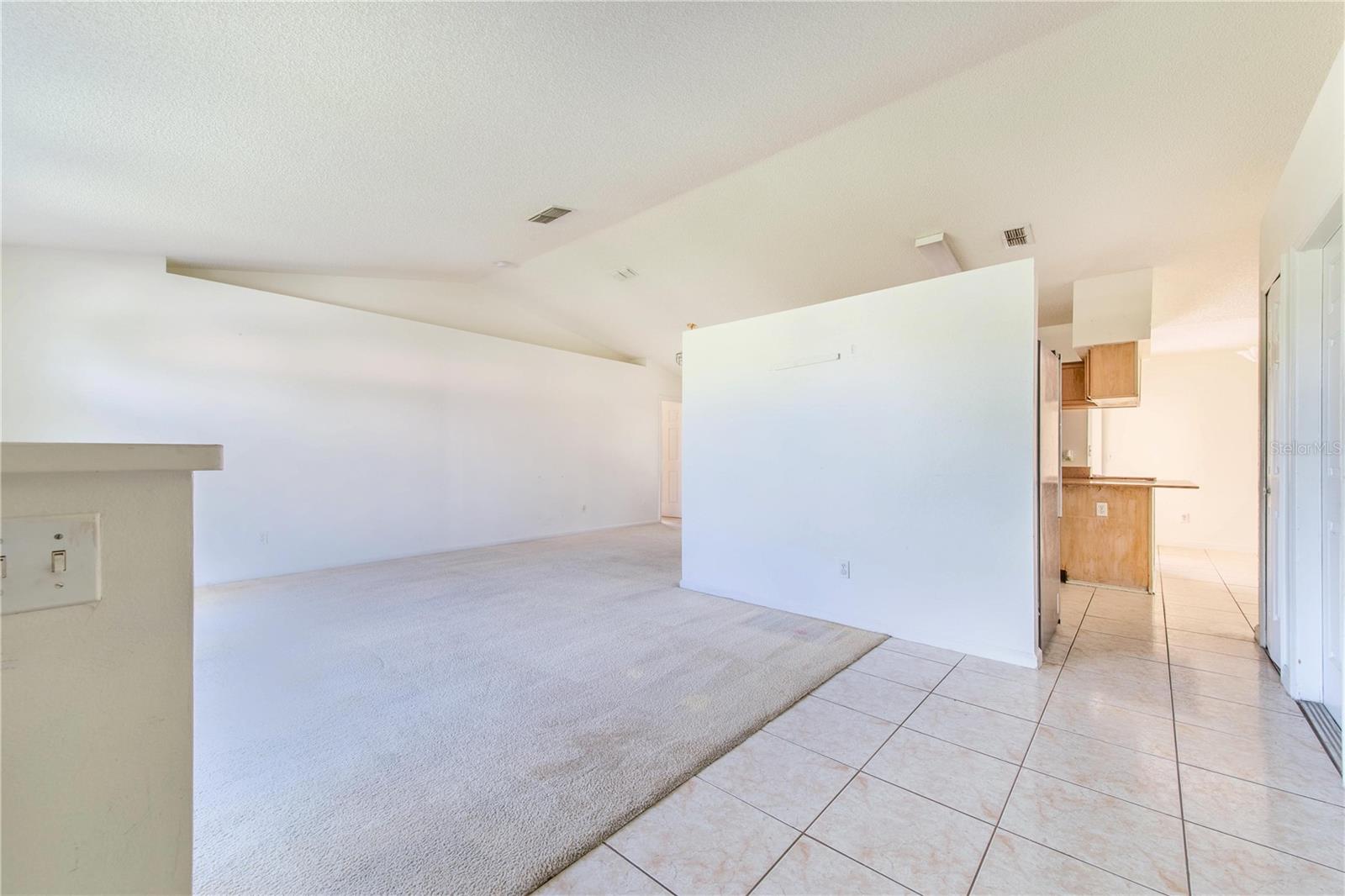 REGENCY POINTE - Residential