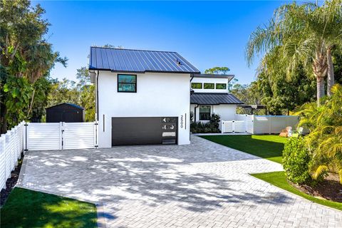 2500 MONTEREY STREET SARASOTA FL 34231