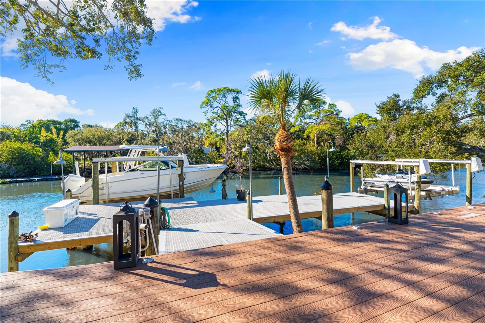 2500 MONTEREY STREET