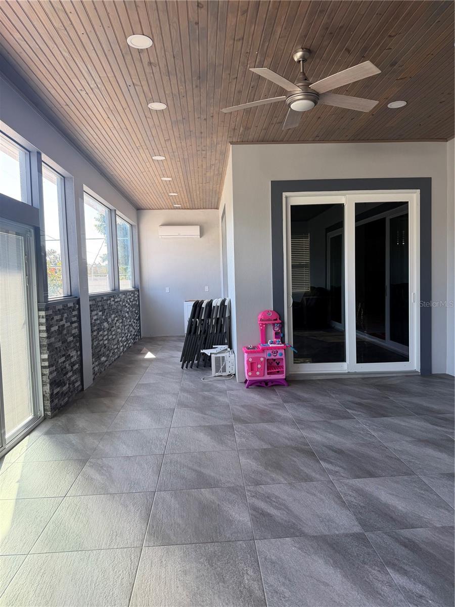 SUNNILAND - Residential