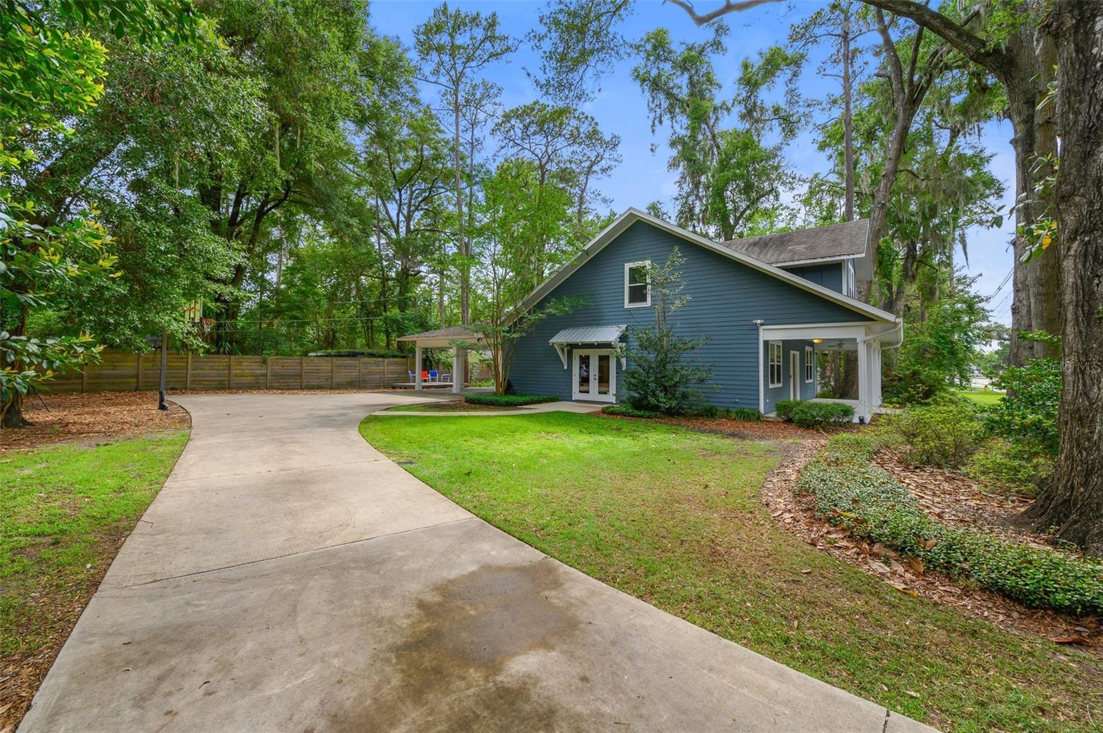 BLACK ACRES - Residential