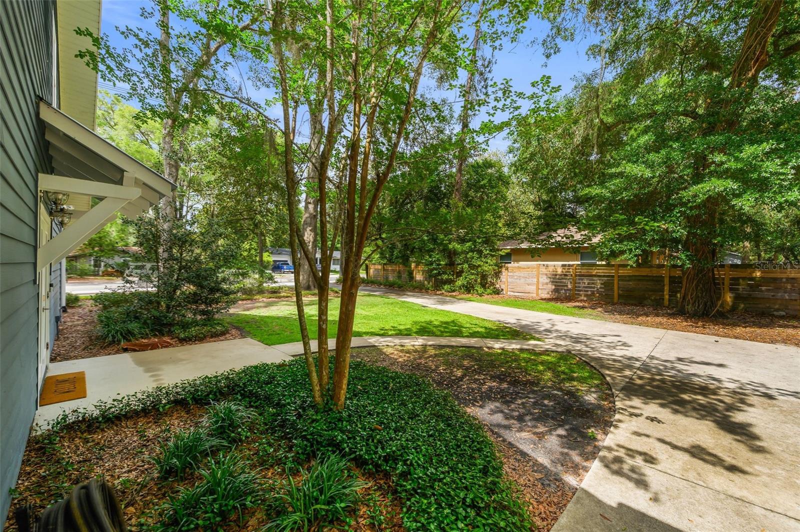 BLACK ACRES - Residential