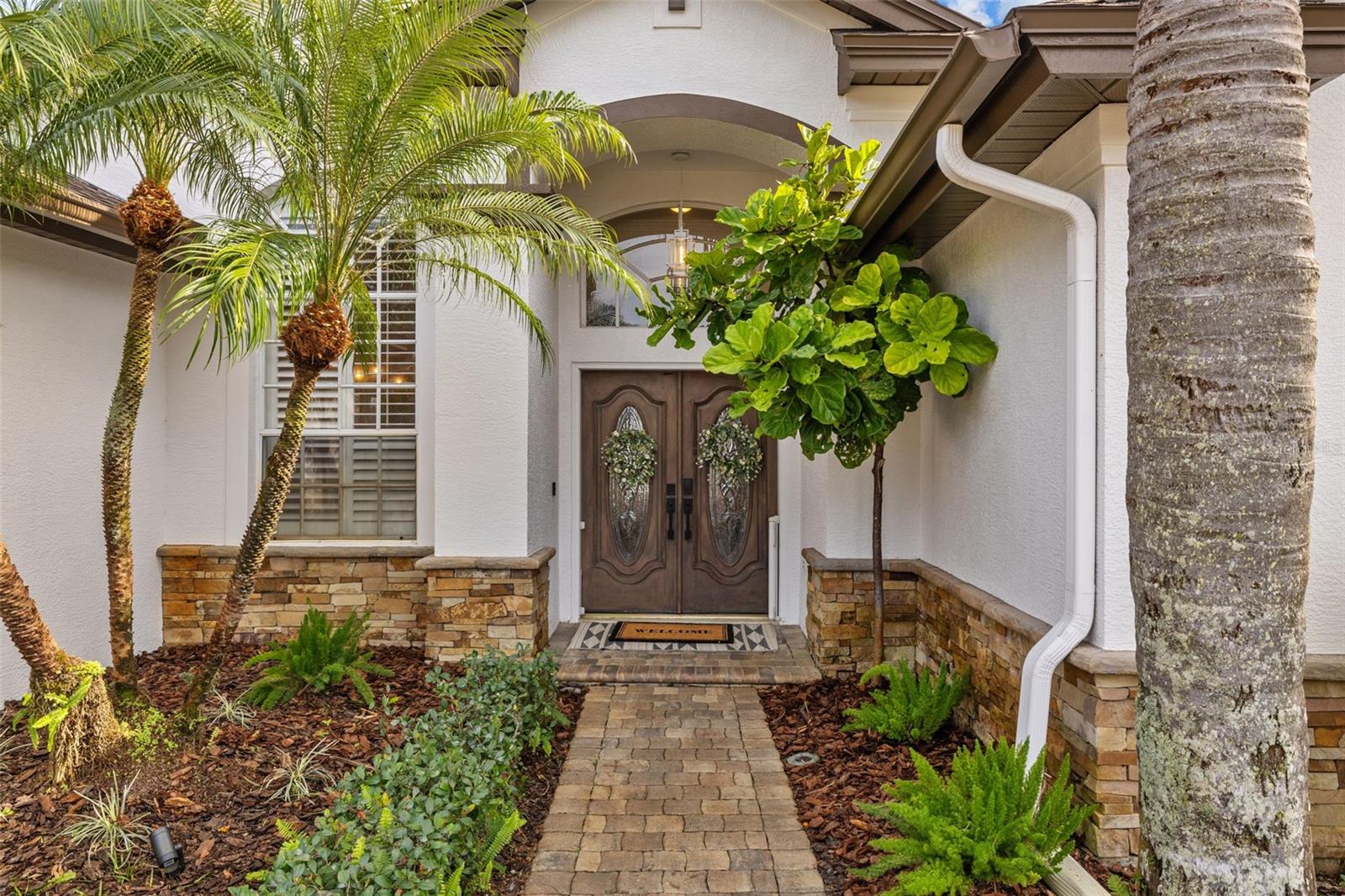 1893 RIVEREDGE DRIVE